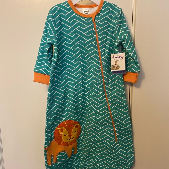 *Clearance-final price*New w/tags Boppy Sleep sack 0-3 months - Picture 4 of 5